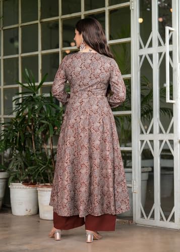 Image of Floral Foil Printed Cotton Anarkali Kurta With Palazzo Set V-Neck, Full Sleeve