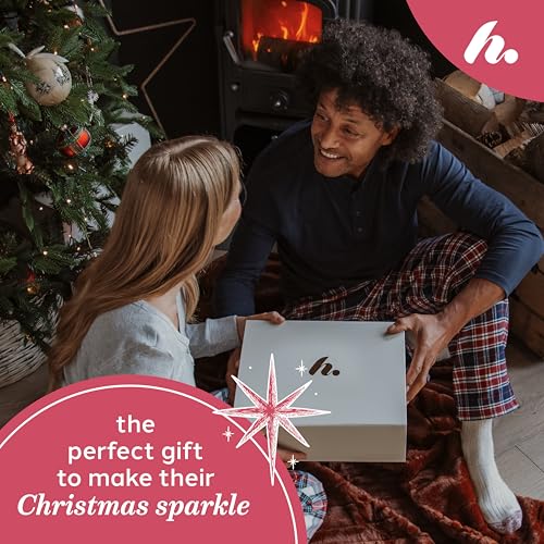 Festive Night In Gourmet Food & Mulled Wine Hamper – Christmas Hamper for Couples, Friends & Family with Luxury Mince Pies, Popcorn & Artisan Sweet Treats – Clearwater Hampers & Gourmet Gifts - Image 6