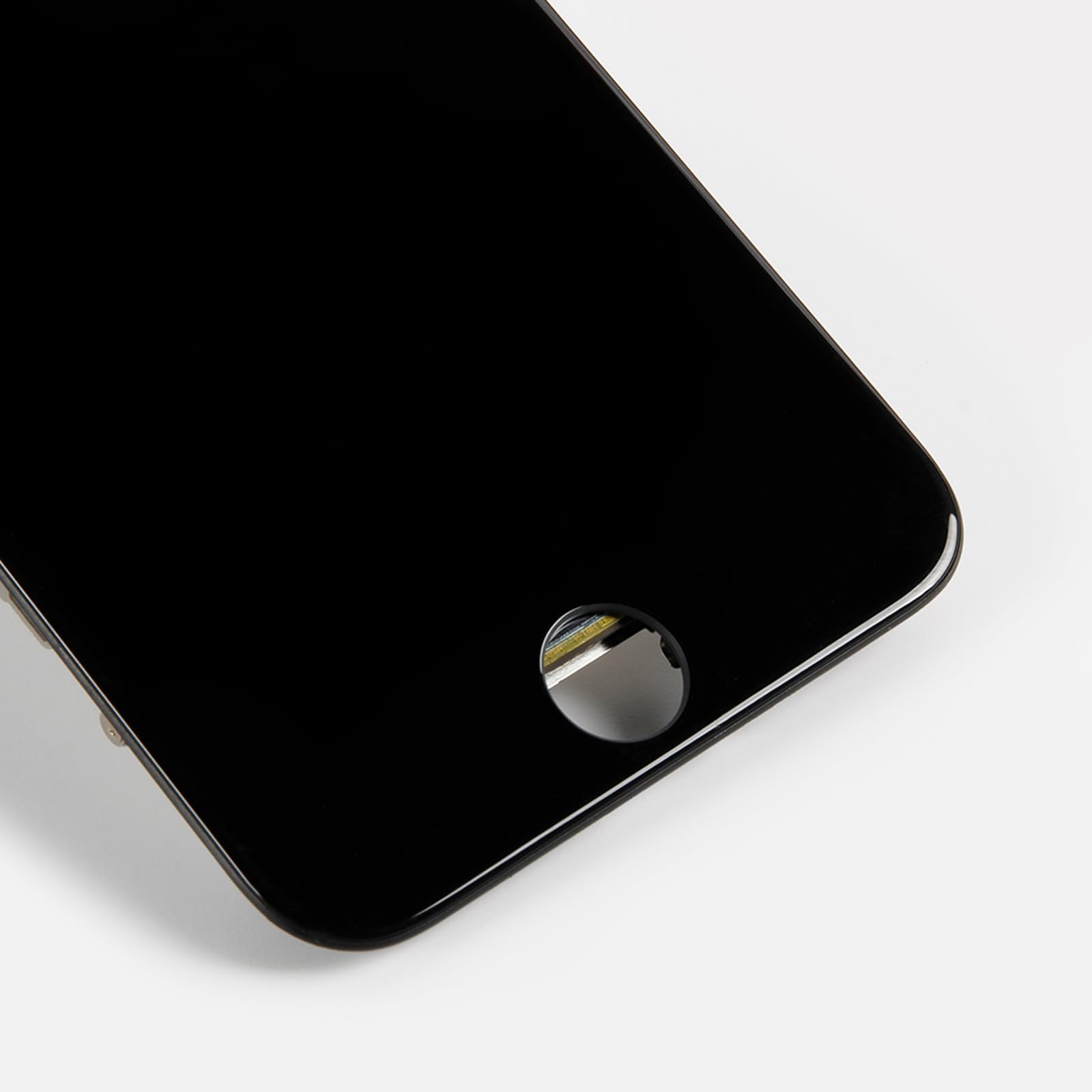 Apple - au iPhone7 BLACK 32GB ブラック 画面割れ apple Apple iPhone 7 ブラック - メルカリ