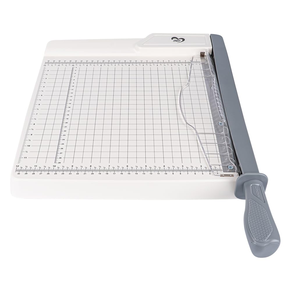 Ideen mit Herz Taglierina per carta, cartone, feltro, sughero, gomma espansa, pelle, capacità 12 fogli da 80 g/m², superficie di taglio 30 x 30 cm, griglia in pollici e cm