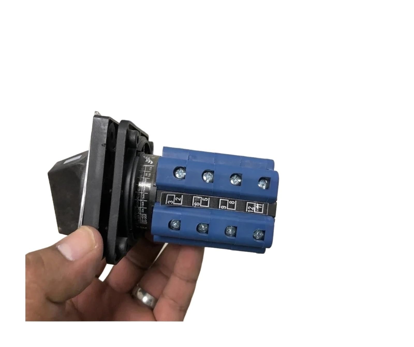 KKCZOFMJ LW26-32F Four Poles Control Universal Transfer Rotary Cam Switch 32A Silver Contact