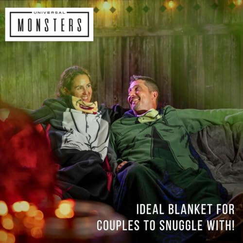 Franco A22948 Collectibles Universal Monsters Frankenstein Halloween Horror Super Soft Cozy Wearable Sleeved Throw Blanket thumb #4