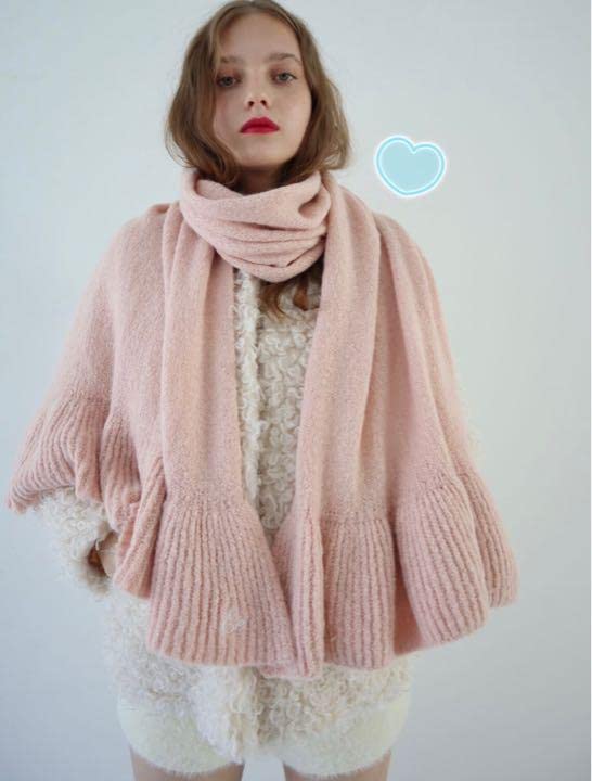 epine エピヌ　マフラー　ピンク Amazon.co.jp: 限定 epine マフラー エピヌ ピンク クリスマス