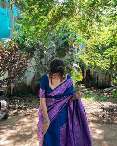Image of Flosive Women's Kanjivaram Silk Saree With Beautiful Blouse With Zari Border