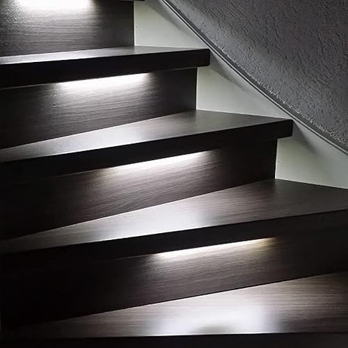 Iluminación LED para escaleras | 50cm Tiras LED Premium | Línea de luz uniforme | Juego completo; 16 niveles | Blanco neutro 4000K | Detector de movimiento (regulador inalámbrico de 4 zonas)+WLAN) Cover