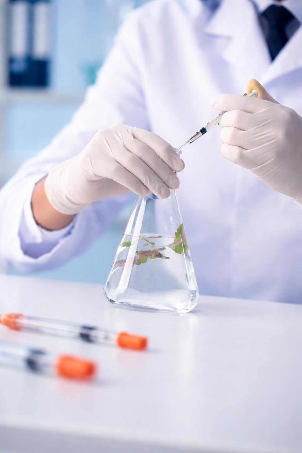 100 tubi dosatori di precisione U100 da 0,5 ml, 30 g x 5/16" (0,3 x 8 mm), confezionati singolarmente per applicazioni di laboratorio e tecniche