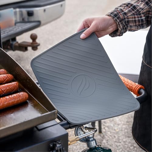 Image of Blackstone 4222 Silicone Large Griddle Spatula Mat, Serving Spoon Drip Pad & Grill Utensil Holder for Kitchen, Stovetop, Cooking & Countertop-Heat Resistant, Non Slip, Heavy Duty (9.25 inch x 12.2 inch)