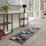 Pelo corto. La alfombra atemporal se adapta perfectamente a cualquier decoración y cualquier interior. El pelo suave y esponjoso proporciona una sensación agradable bajo sus pies.