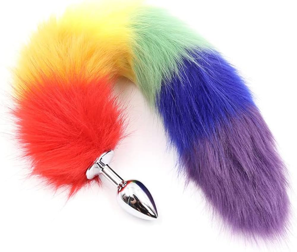 feather anal plug How Airport Thieves Pick Their Victims (Avoid These Mistakes!) main image 1