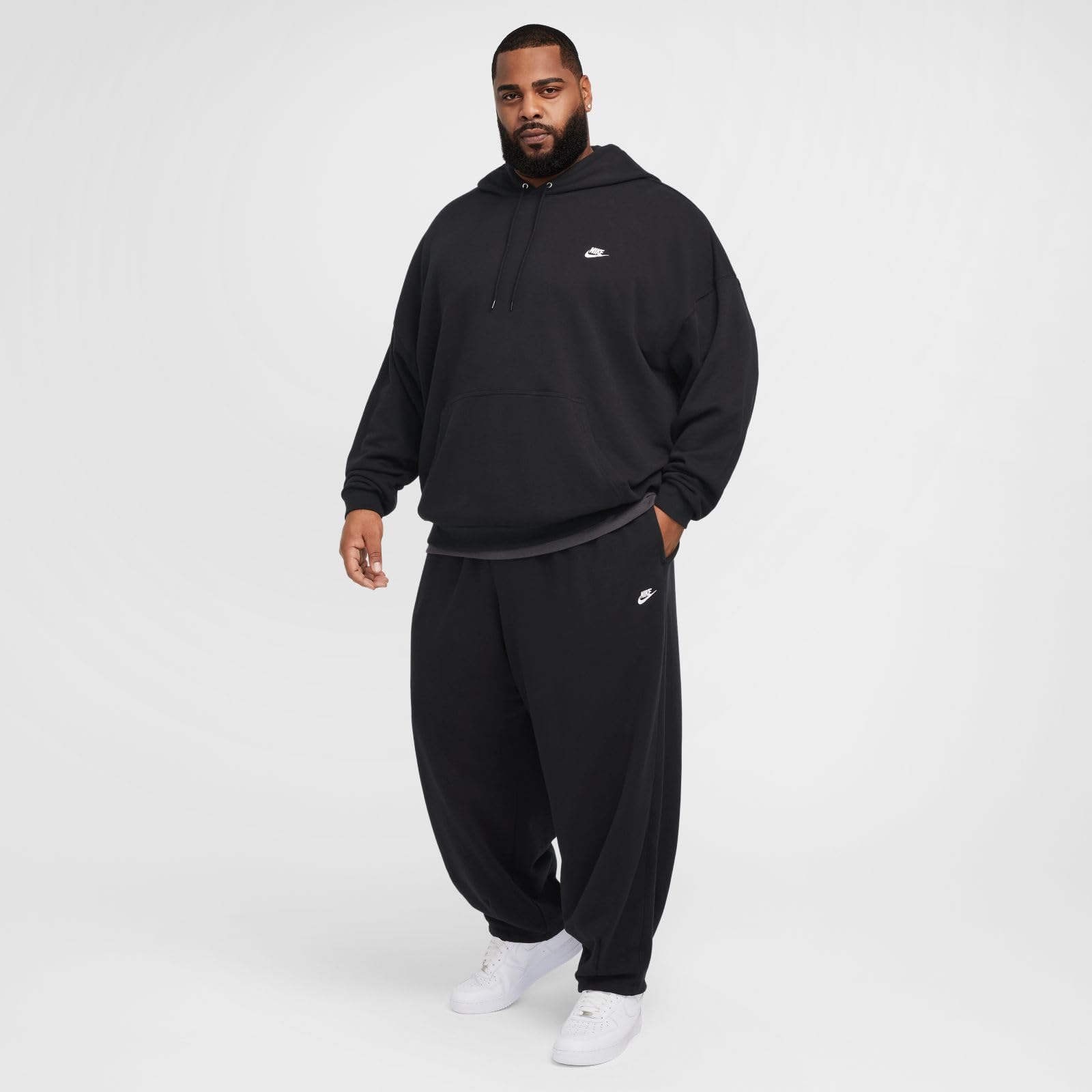Nike Club Fleece Oversize-spodnie męskie z French Terry, czarny/czarny/biały, HJ1822-010, S