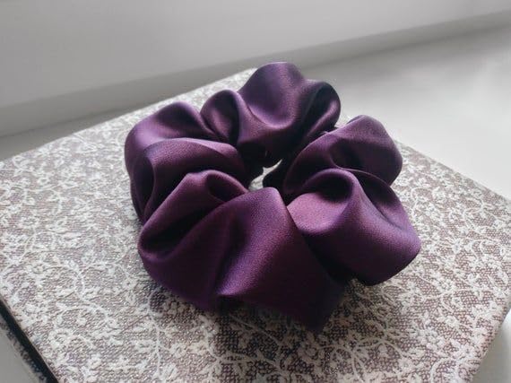 Waterlily Scrunchie 100% Mulberry Silk 22momme Hair Ties Scrunchies for Women Girls Soft Natural Large (Dark Purple)