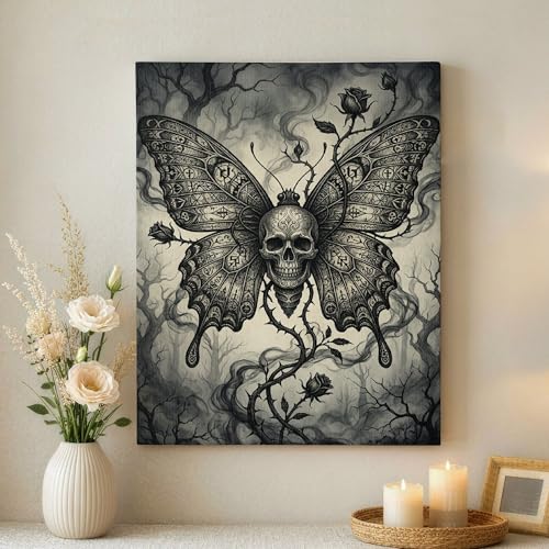 Toile murale papillon noir pour remplacer un tableau fade par une déco gothique