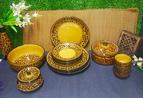 Caffeine Ceramic Handmade Brown Sehra Dinner Set (Set of 15 Pieces), Large (NT299R)