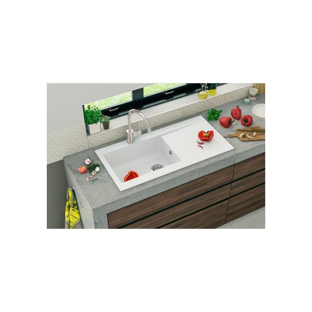 BRICOLAGE - OUTILLAGE - QUINCAILLERIE