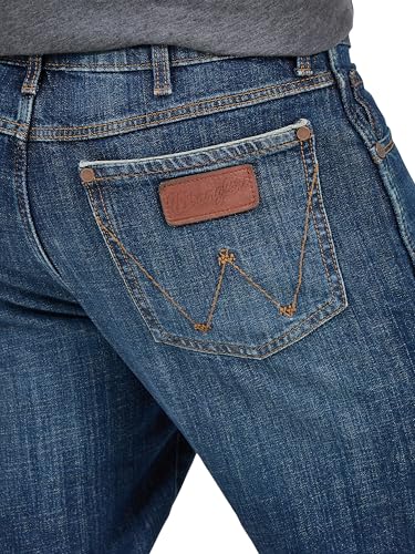 Image of Wrangler Men's Retro Relaxed-Fit Bootcut Jackson Hole Jean