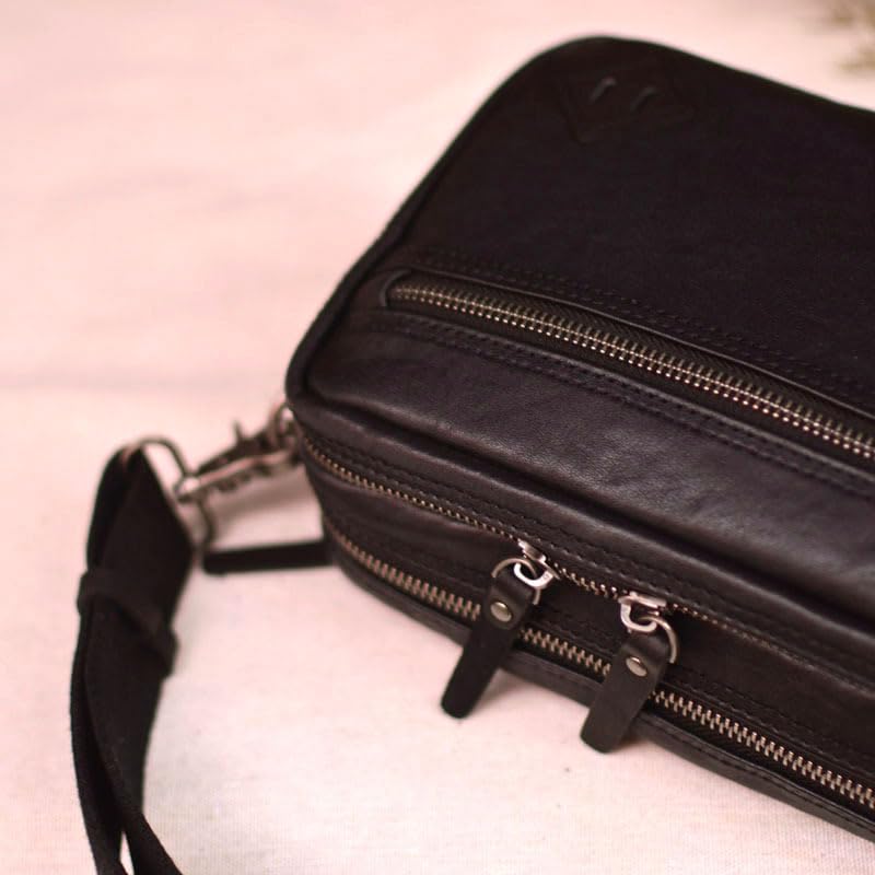 Classic Versatile Top-Grain Cowhide Small Square Messenger Bag – Genuine Leather, Ideal for Men's Crossbody Use,Outdoor Activities, Commuting & Casual Occasions3