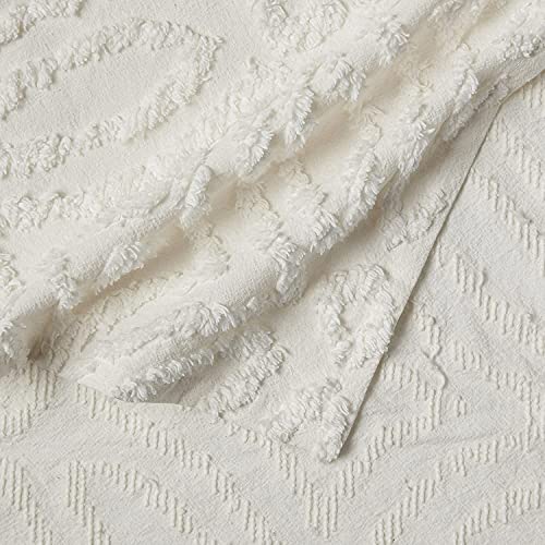 Image of Beatrice Home Fashions Wedding Ring Chenille Bedspread, Full, Ivory