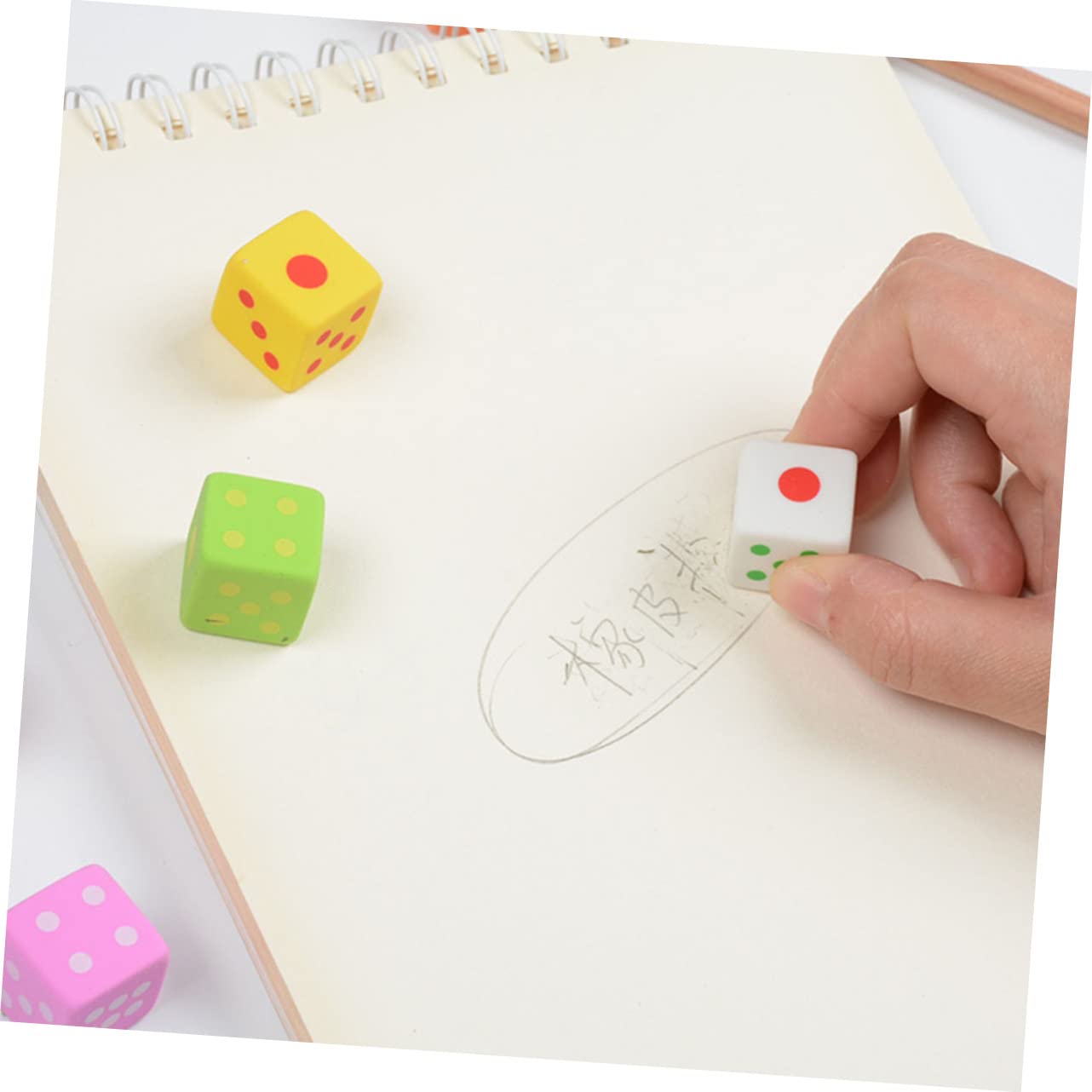 TOYANDONA 54sätze Cartoon Mädchen Radiergummi Würfel Radiergummis Für Malzimmer Dekoration Bunte Für Schüler Für Klassenzimmer Und Partys