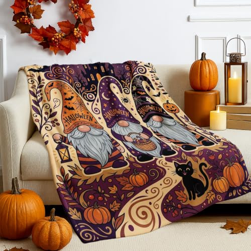 Couverture peluche Halloween violette : le cadeau cocooning idéal - 7