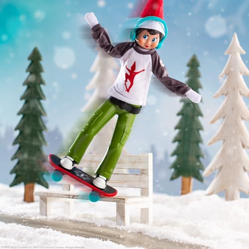 The Elf on The Shelf® MagiFreez™ Skateboard Set | Outfit mit Longsleeve, Kopfhörer & Skateboard | Scout Elf Accessoires