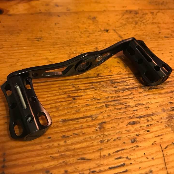 シマノ スコーピオン2704 グリップのみ TYAHWCOG Scorpion 2704RS-2 シマノ スコーピオン2704 グリップのみ TYAHWCOG Scorpion 2704RS-2