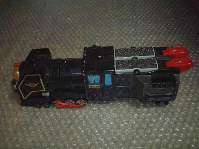 黄金勇者ゴルドラン　鋼鉄武装アドベンジャー 91nDVZjmT7L._UF350,350_QL50_.jpg