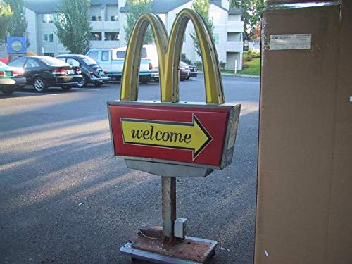 マクドナルド ロードサイン プレイプレイス マクドナルド ロードサイン プレイプレイス マクドナルド ロード