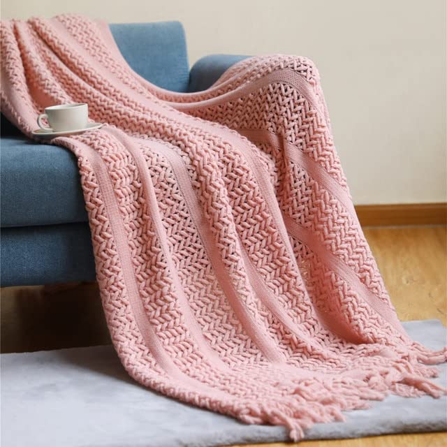 Couverture de voyage en tricot nordique pour créer une ambiance chaleureuse