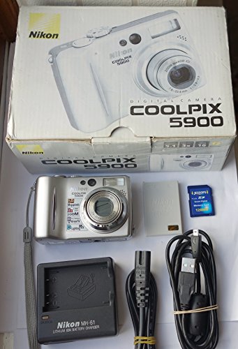 Nikon Coolpix 5900 Appareil photo numérique 5.1 Mpix zoom optique : 3 x mémoire prise en charge : SD argenté(e)