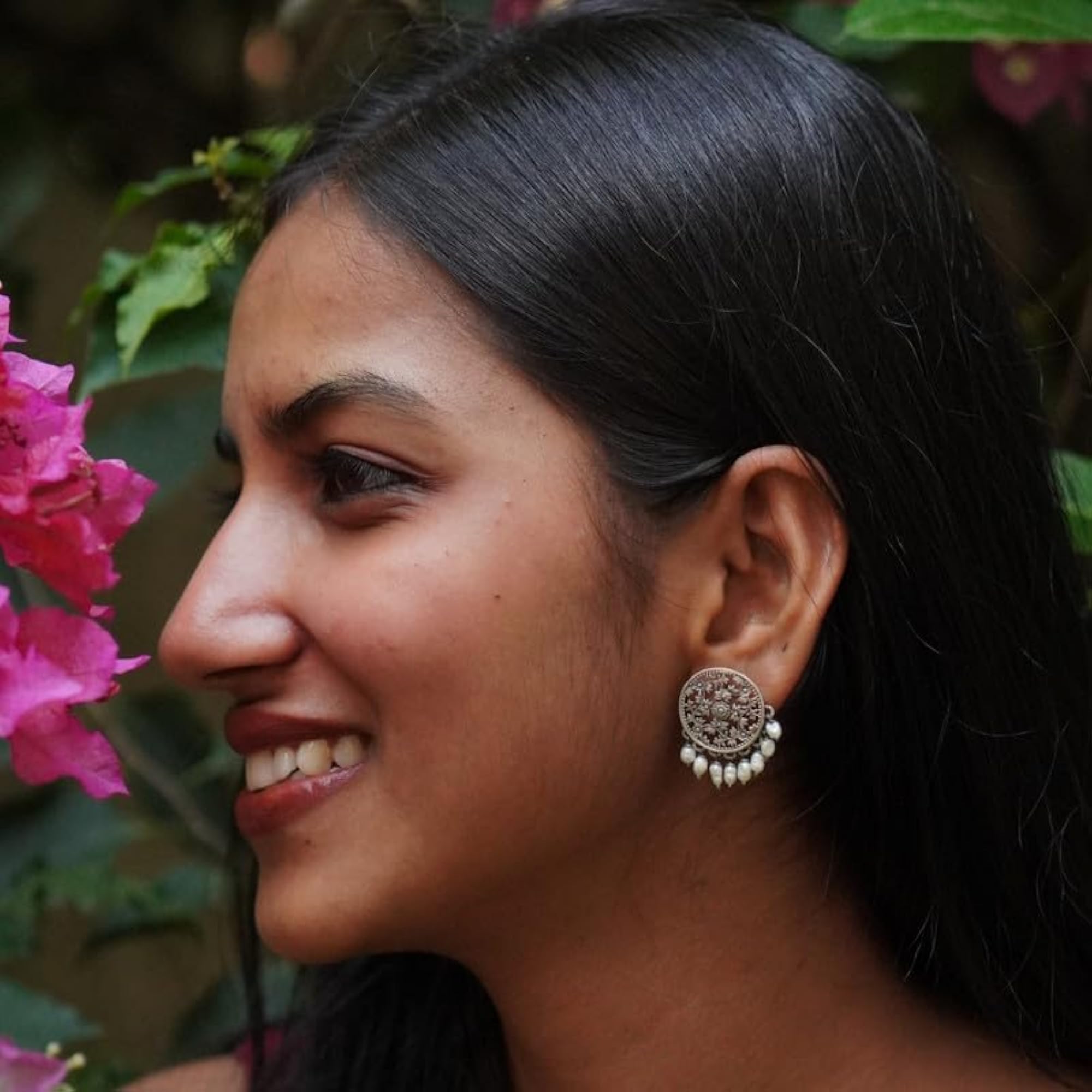 Women's 92.5 Sterling Silver Intricate Pearl Studs
