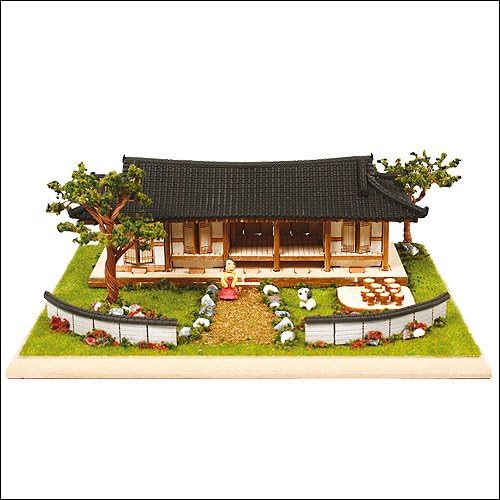 K-Crew] Desktop Wooden Model Kit Korean Traditional Tile-Roofed House