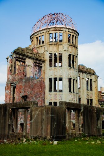 写真集 世界遺産 広島原爆ドーム トモ カツ 地理 地域研究 Kindleストア Amazon