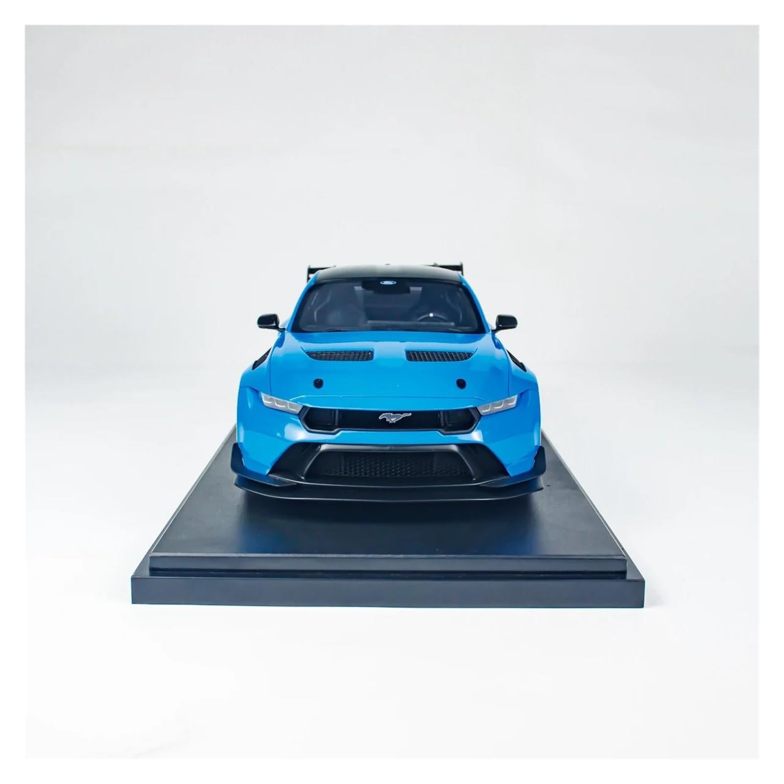 Metallo Scala Replica Resina 1 18 Adatta Per Ford MUSHANG GTD GRABBER 2024 Modello Di Auto Statica Simulata Decorazione Per La Casa Hobby Veicoli Giochi Set