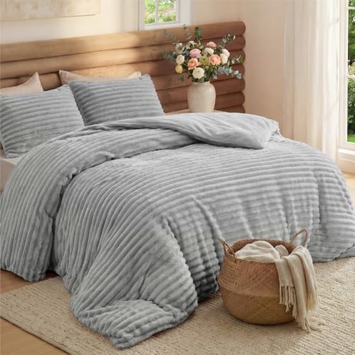 Image of Bedsure King Fluffy Comforter Set - GentleSoft 3 Pieces Luxury Fleece Light Grey Bedding, Cozy Room Decor Aesthetic, 1 King Bed Comforter (104 inchx90 inch) and 2 Pillowcases (20 inchx36 inch)