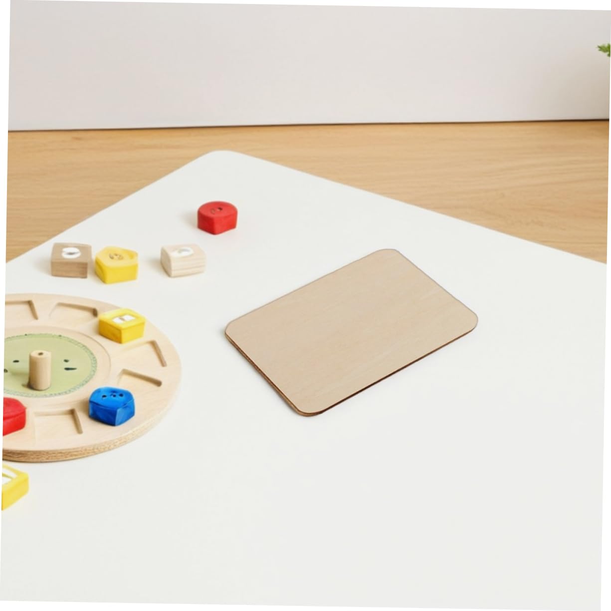 Homoyoyo 100 Cuadrados de Madera en Blanco para Manualidades, Piezas Pequeñas para Pintar y Proyectos Creativos para Niños