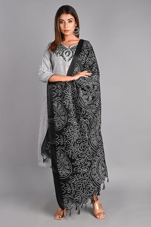 Image of H HIPHONIC Leaf Embroidered 3 /4 Sleeve Cotton Kurti Pant Set with Dupatta for Women