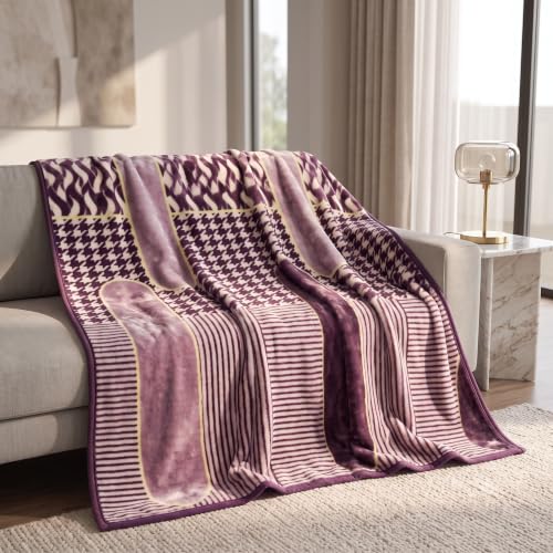 Image of HOMEKART Single Bed Plush Mink Blanket|Soft Velvet Fleece Blanket|Lightweight Yet Warm AC & Winter Blanket | Breathable, Cozy & Skin-Friendly for Home, Bedroom & Travel |56 x 80 Inches| Dusty Mauve