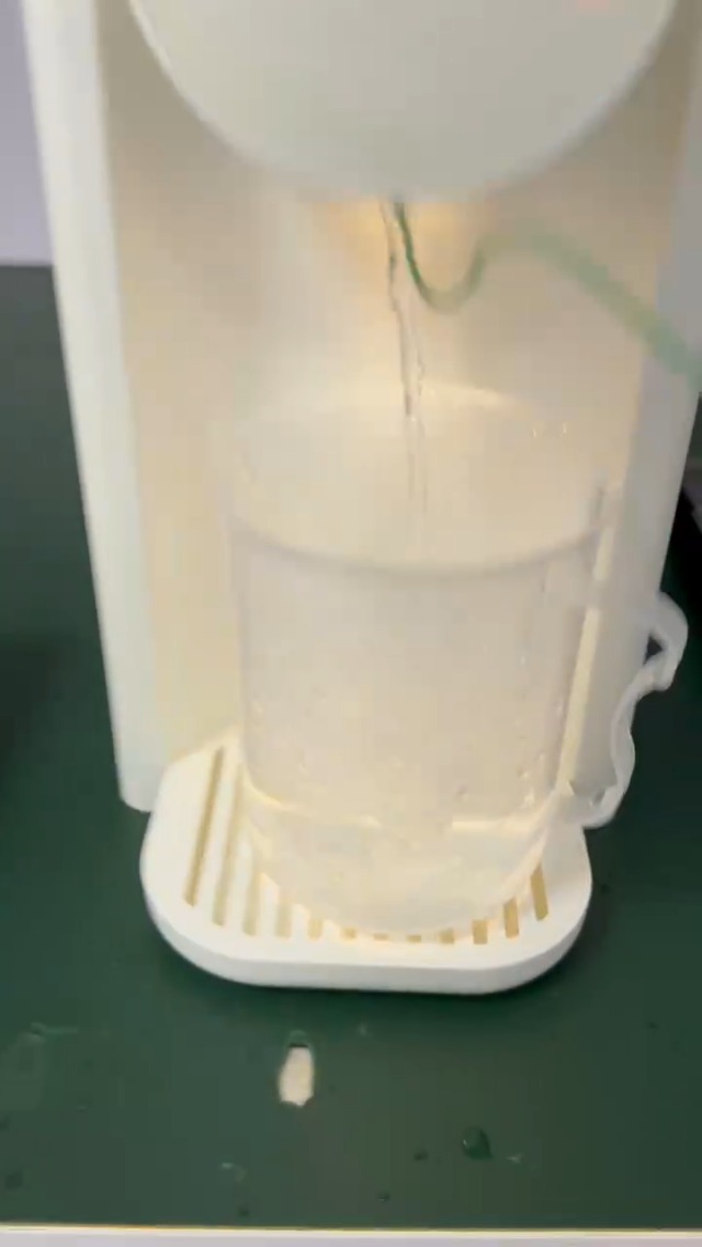 Amazon | JYUNSEI ウォーターサーバー 湯沸かしポット【節電対策