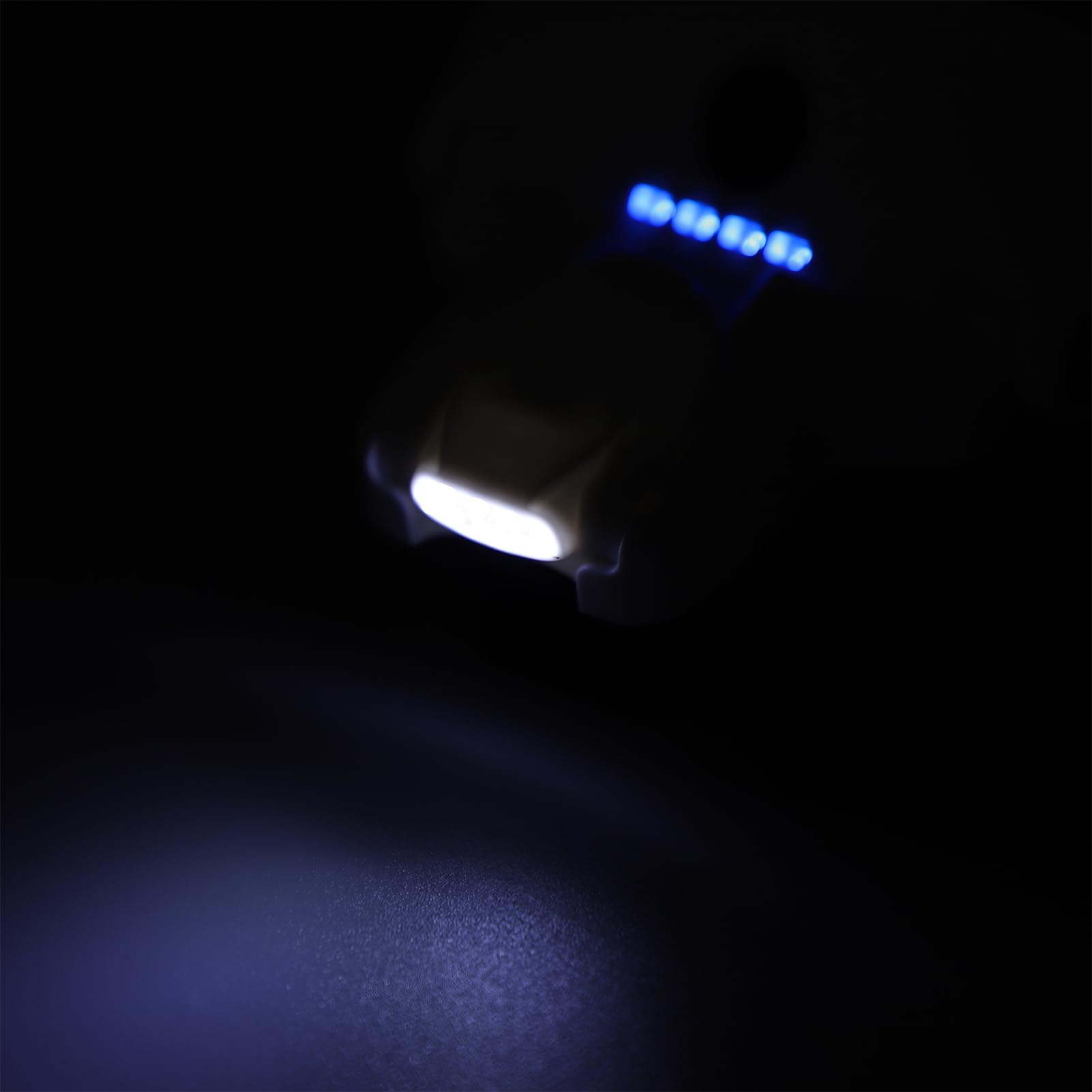 Verstellbare LED-Lupe, Kopfbandlupe mit 4 LED-Leuchten, 5 Austauschbaren Linsen, Wiederaufladbar über USB, Bequem Zum Lesen, Arbeiten, Basteln