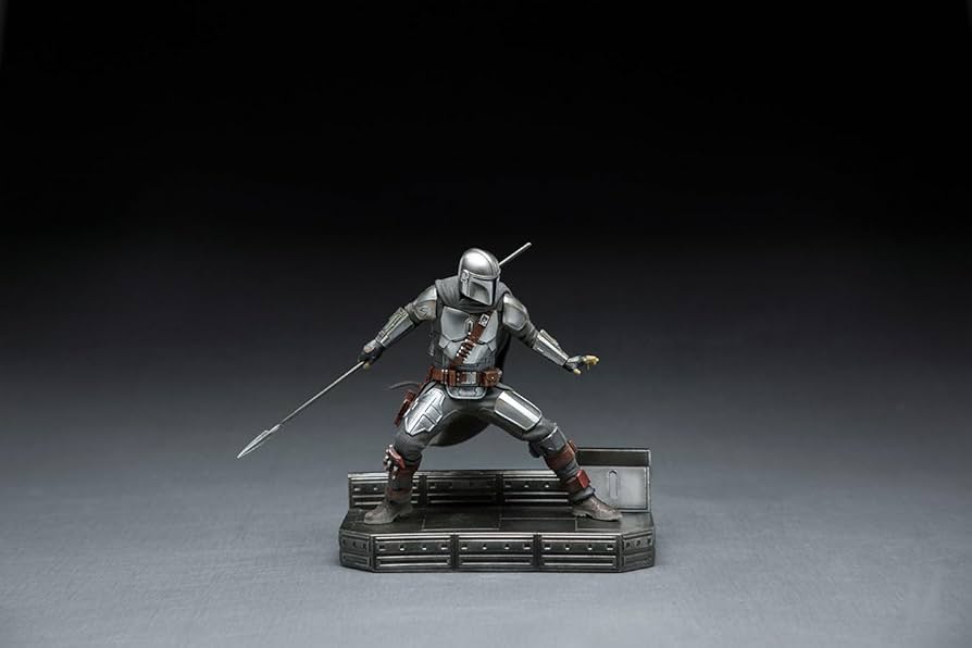 アイアンスタジオ スターウォーズ マンダロリアン 1/4 フィギュア Amazon.co.jp: Iron Studios スター・ウォーズ マンダロリアン 1:10