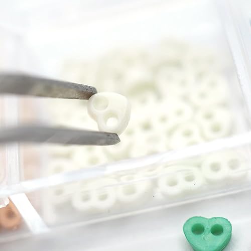 Miniatura 5 de Pequeños botones de plástico de 0.157 in, 2 agujeros, mini botón redondo de resina para muñecas, ropa, accesorios de costura, costura a mano, ropa