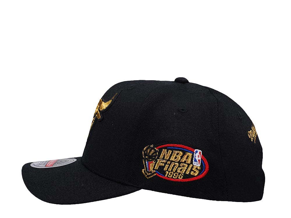 Mitchell & Ness NBA/HWC - Black Gold - Classic Red Snapback Cap