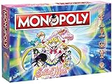 sailor moon manga Die Spieler ziehen mit exklusiven Sammler-Spielfiguren über das farbenfrohe Spielbrett im Manga-Style