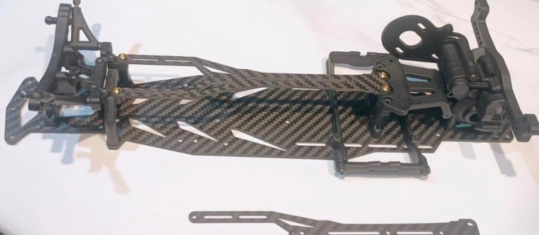 ヨコモ YOKOMO　RD2.0 用　カーボンシャーシ　綾織マット　特注2.5㎜ ヨコモ YOKOMO RD2.0 用 カーボンシャーシ 綾織マット 特注2.5