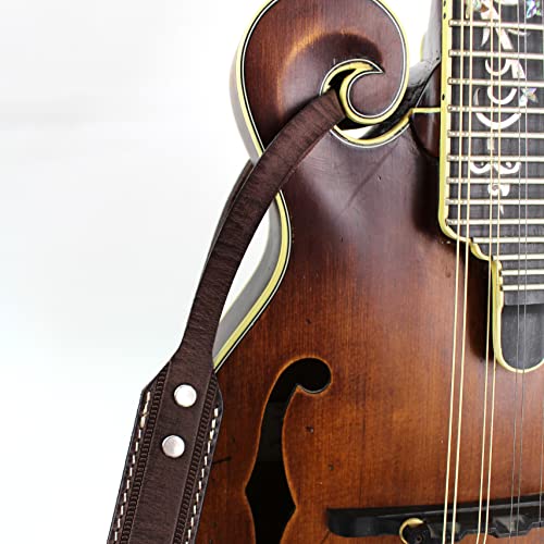 Walker And Williams M-13 Sangle pour mandoline, mandola, bouzouki ou ukulélé en cuir marron - Les Beatles, Paul McCartney, John Lennon, RIngo Starr, George Harrison Walker And Williams M-13 Sangle pour mandoline, mandola, bouzouki ou ukulélé en cuir marron – Image 4