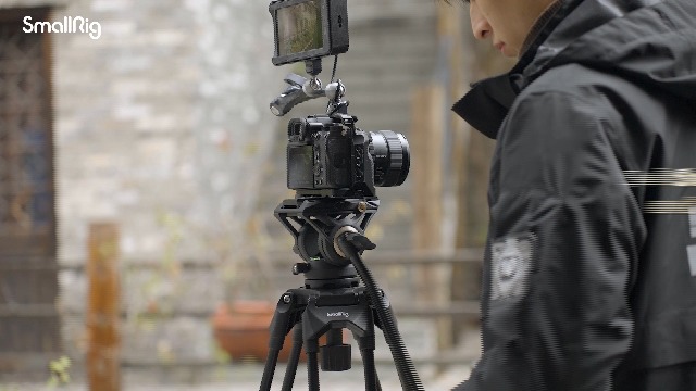 SmallRig AD-01 ほぼ新品 Amazon.com : SmallRig AD-01 Video Tripod, 73