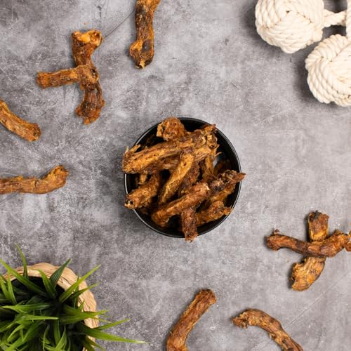 Lyra Pet® 10 kg Hühnerhälse | Naturbelassener Kausnack | Proteinhaltiges Leckerli auch für ältere Hunde | Fettarm & gut bekömmlich | Getrockneter Kauartikel | Reich an Nährstoffen