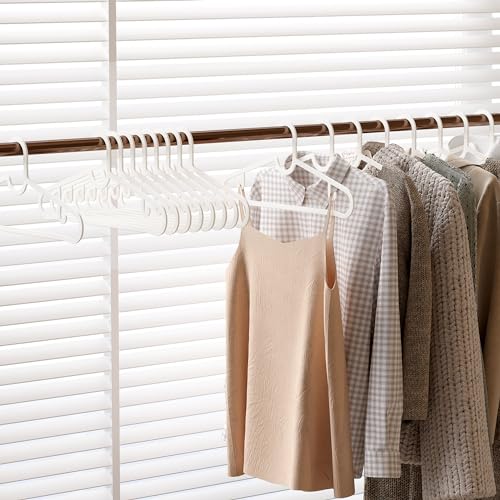 GETORO Plastic Hangers 20 Pack, Non Slip Space Saving Clothes Hanger with Hooks, Heavy Duty Beige Hangers for Closet