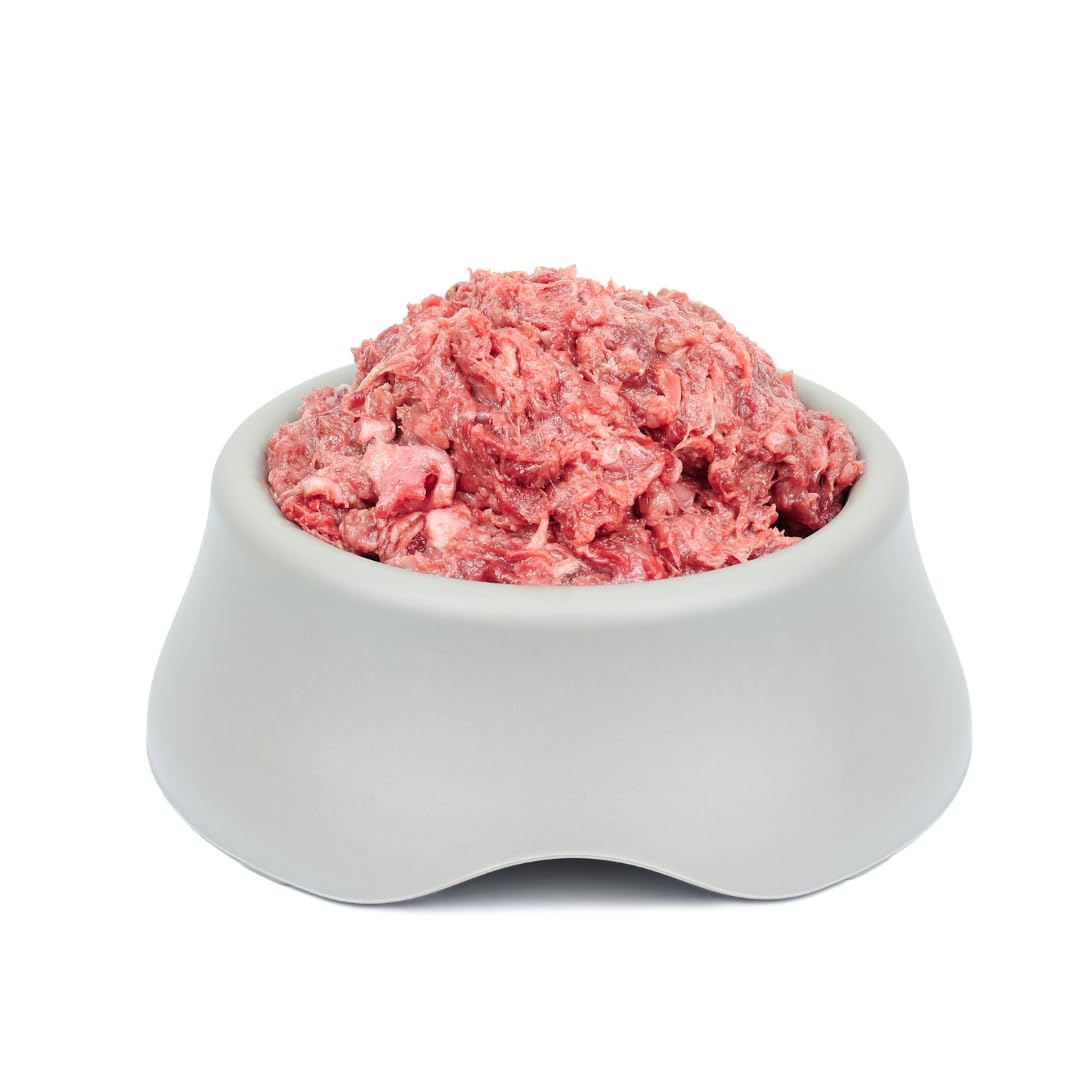 Natural Raw and Fresh Beef Meat for Dogs | Mix Cuts| 2kg Box of Raw and Fresh Dog Treats | Chilled Delivery | Ideal for Dog Training, Birthdays and Daily Feeding