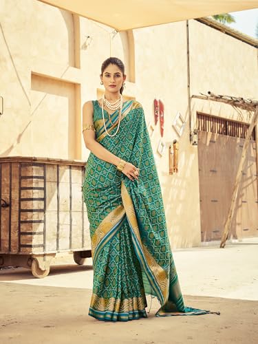 Image of SWORNOF Women's Kanjivaram Soft Silk Banarasi Sarees With Unstiched Blouse Piece